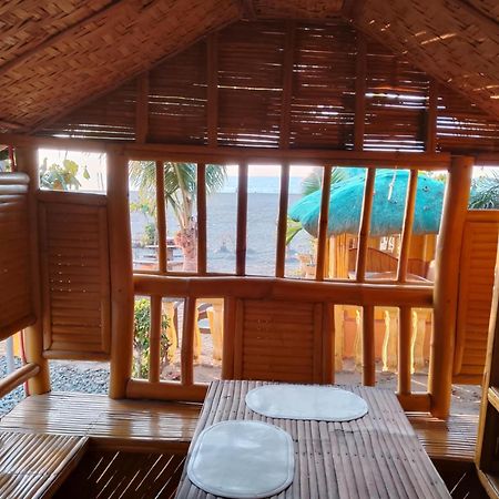 סן חואן Sea Breeze Beachfront Home And Cottages מראה חיצוני תמונה