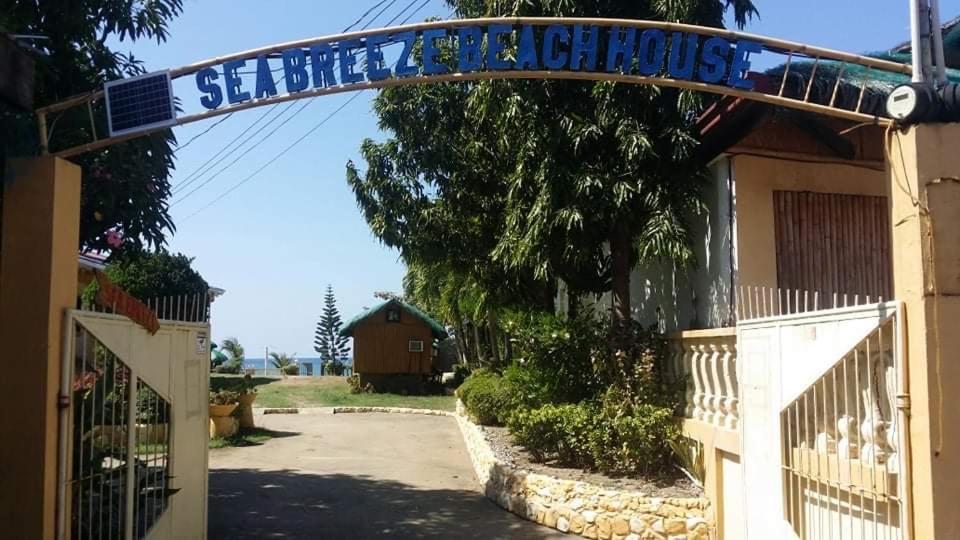 Seabreeze Beachfront Home And Cottages New Management סן חואן מראה חיצוני תמונה