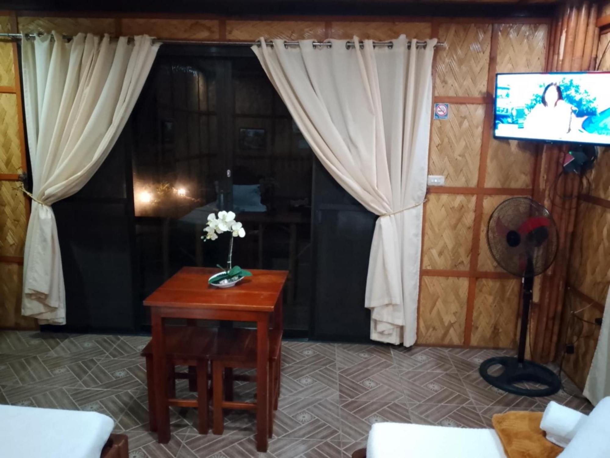 סן חואן Sea Breeze Beachfront Home And Cottages מראה חיצוני תמונה