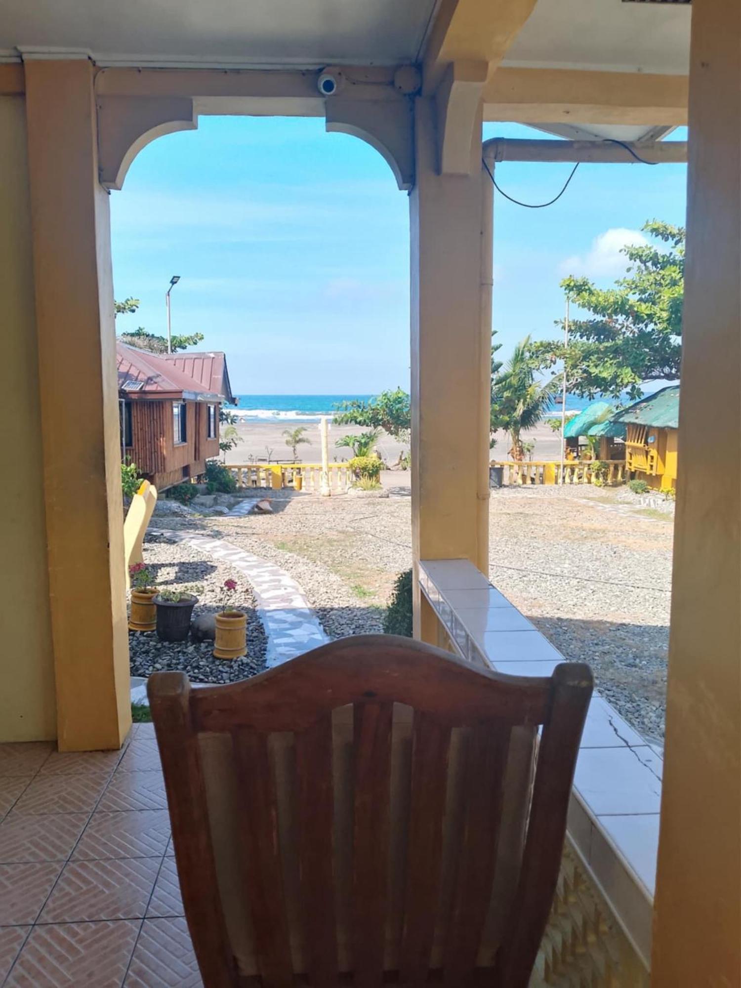 Seabreeze Beachfront Home And Cottages New Management סן חואן מראה חיצוני תמונה